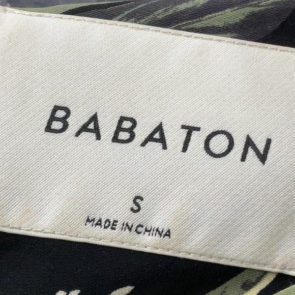 Aritzia Babaton Kahlo Robe - Black / Tropical Print (XS, S) - Picture 3 of 4